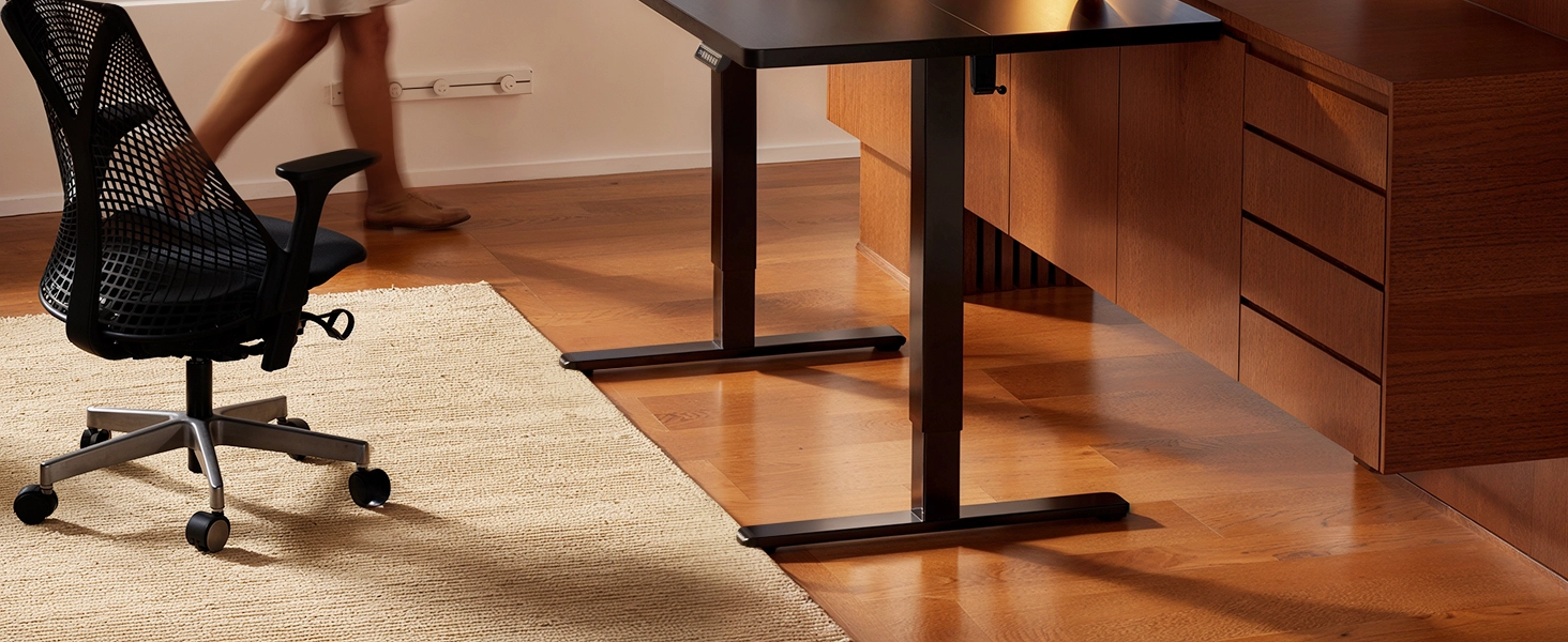 Side view of the OTKATY electric standing desk